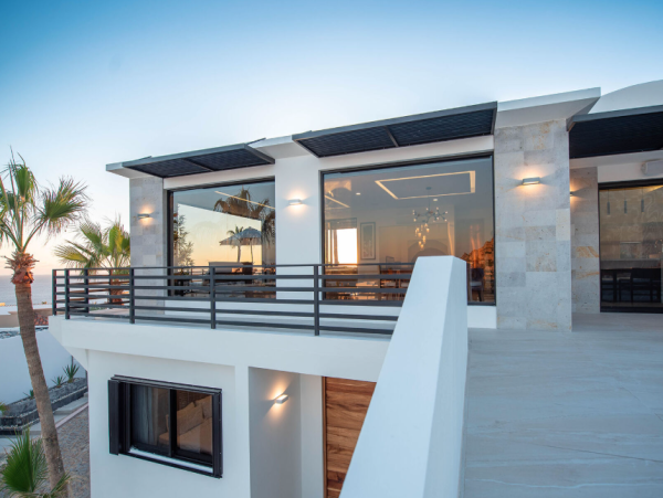 Luxurious 6-Bedroom Villa in Pedregal, Cabo San Lucas